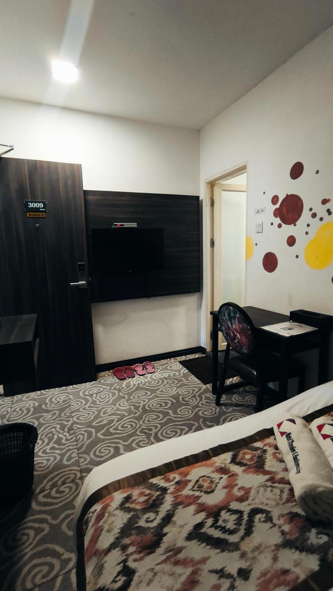 Natol Hotel Kuching Luaran gambar