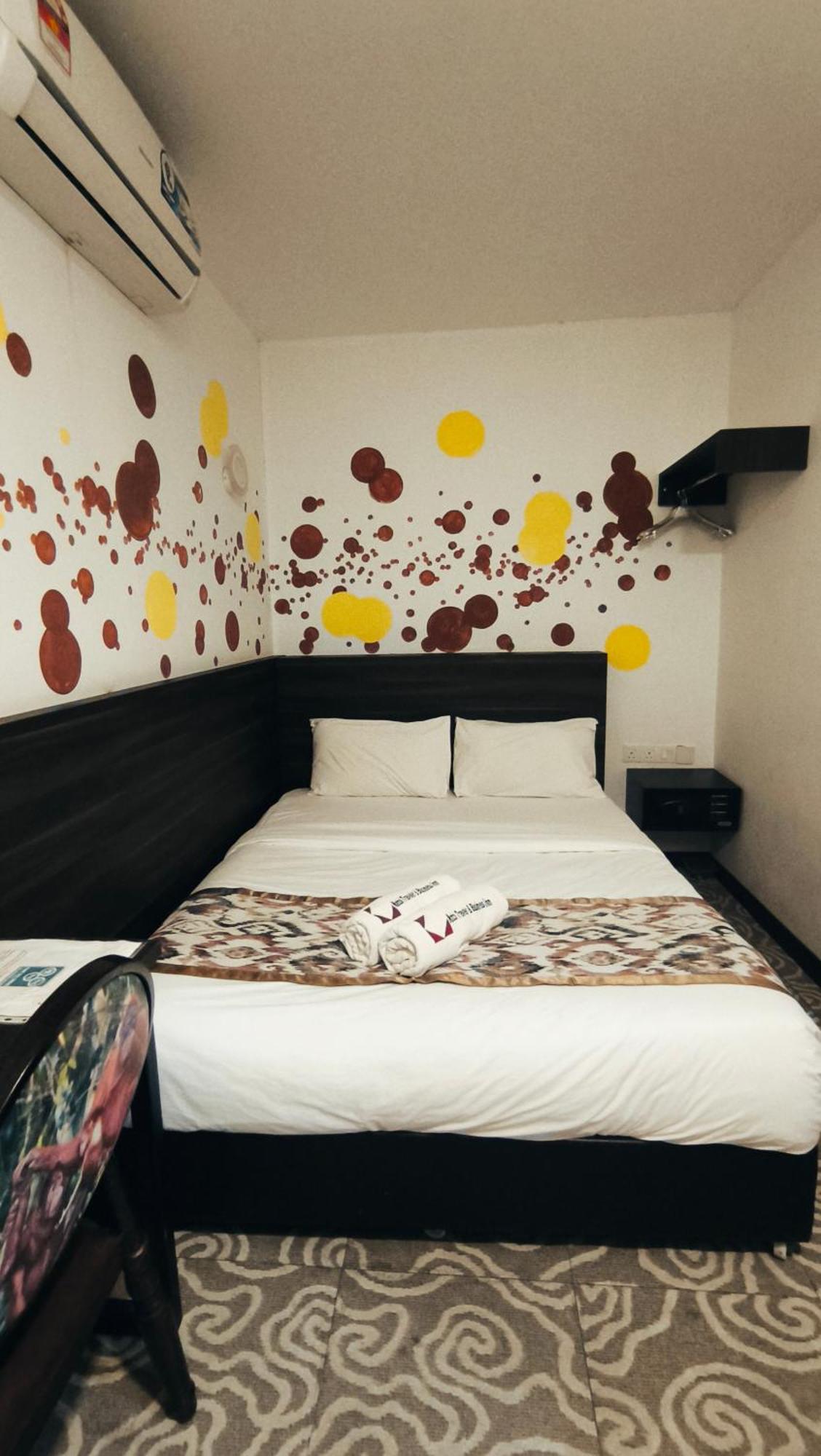 Natol Hotel Kuching Luaran gambar