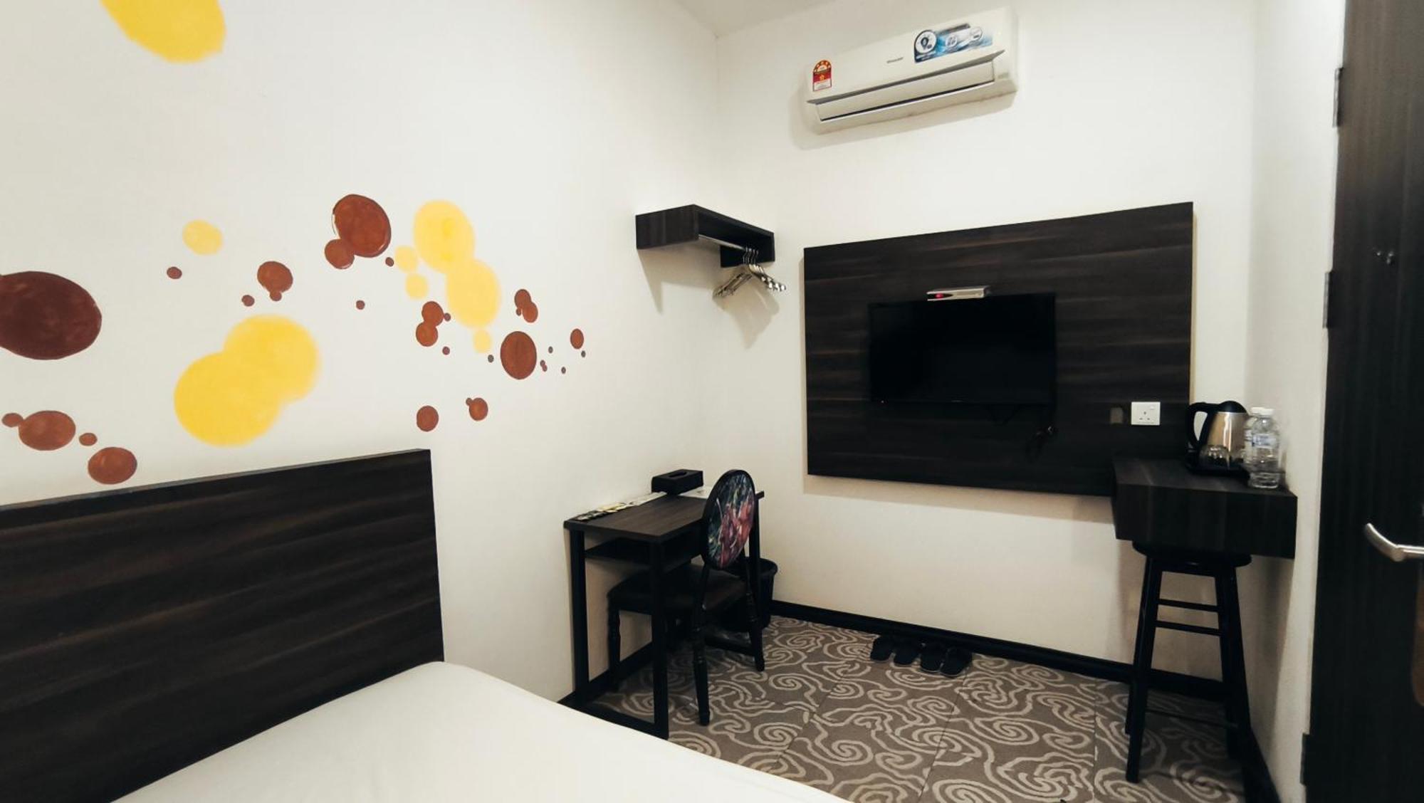Natol Hotel Kuching Luaran gambar